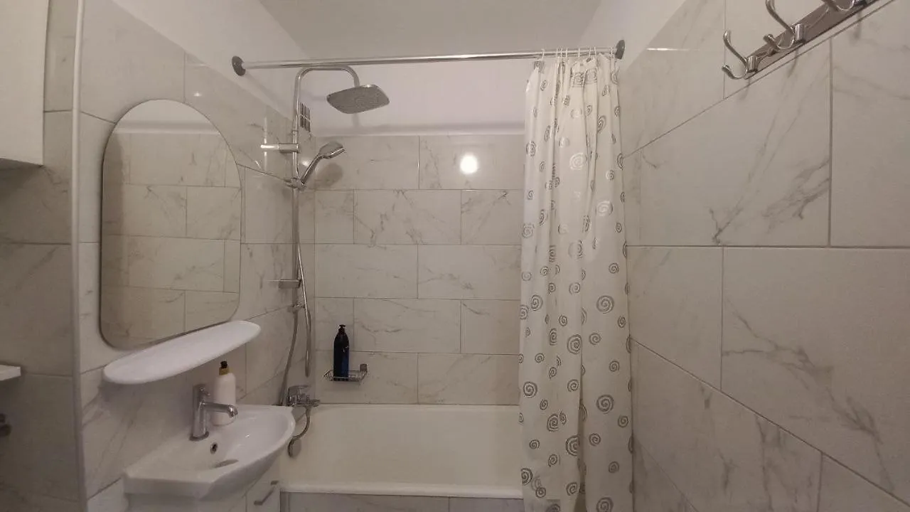 وارسو Wielunska Rooms